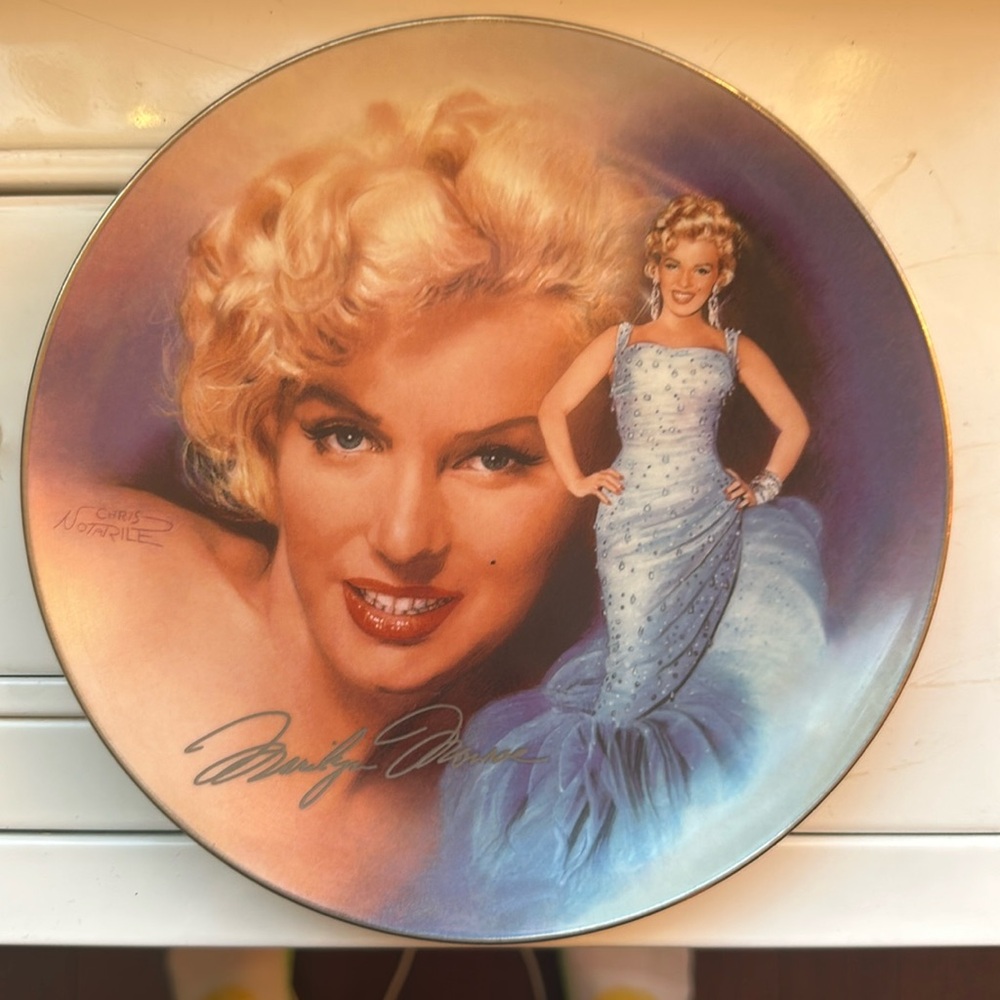 Marilyn Monroe The Bradford Exchange Collector Plate - Dazzling Dream Girl